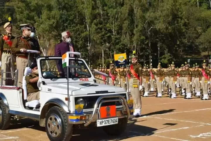 हिमाचल पुलिस को मिले 834 नए सिपाही, आईजी ने दिलाई शपथ