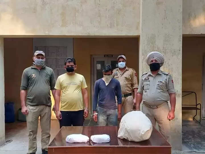 सांबा में आधा किलो चरस, साढ़े चार किलो भुक्की बरामद