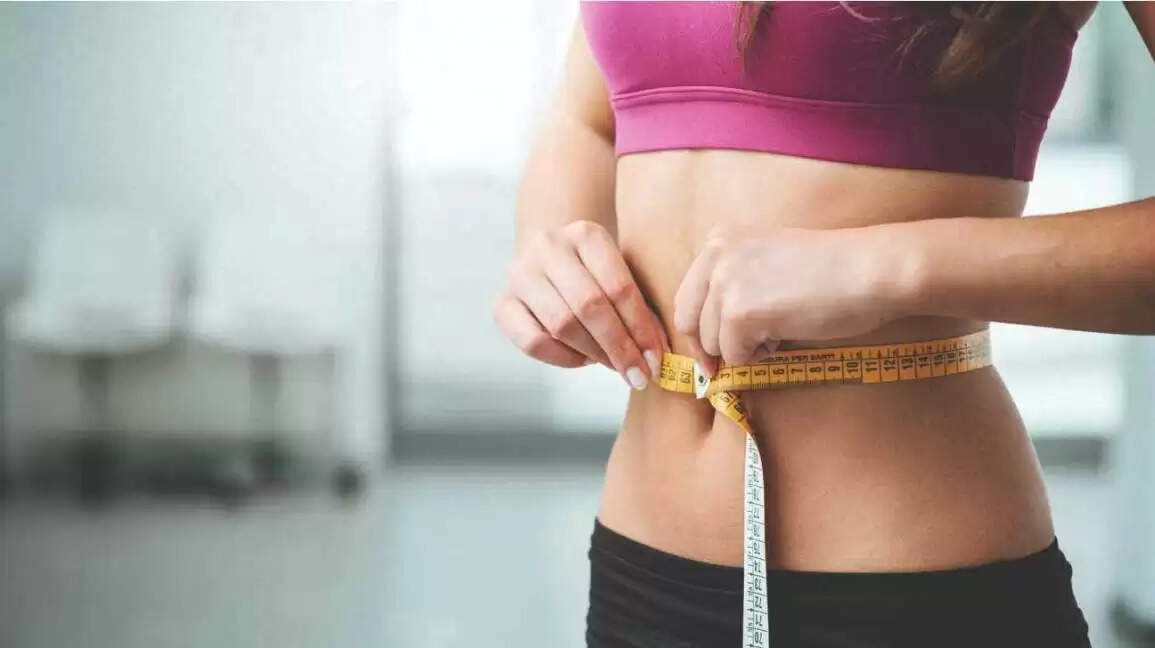 इस मौसम में तेजी से हो सकता है Weight Loss, डाइट में करें बदलाव