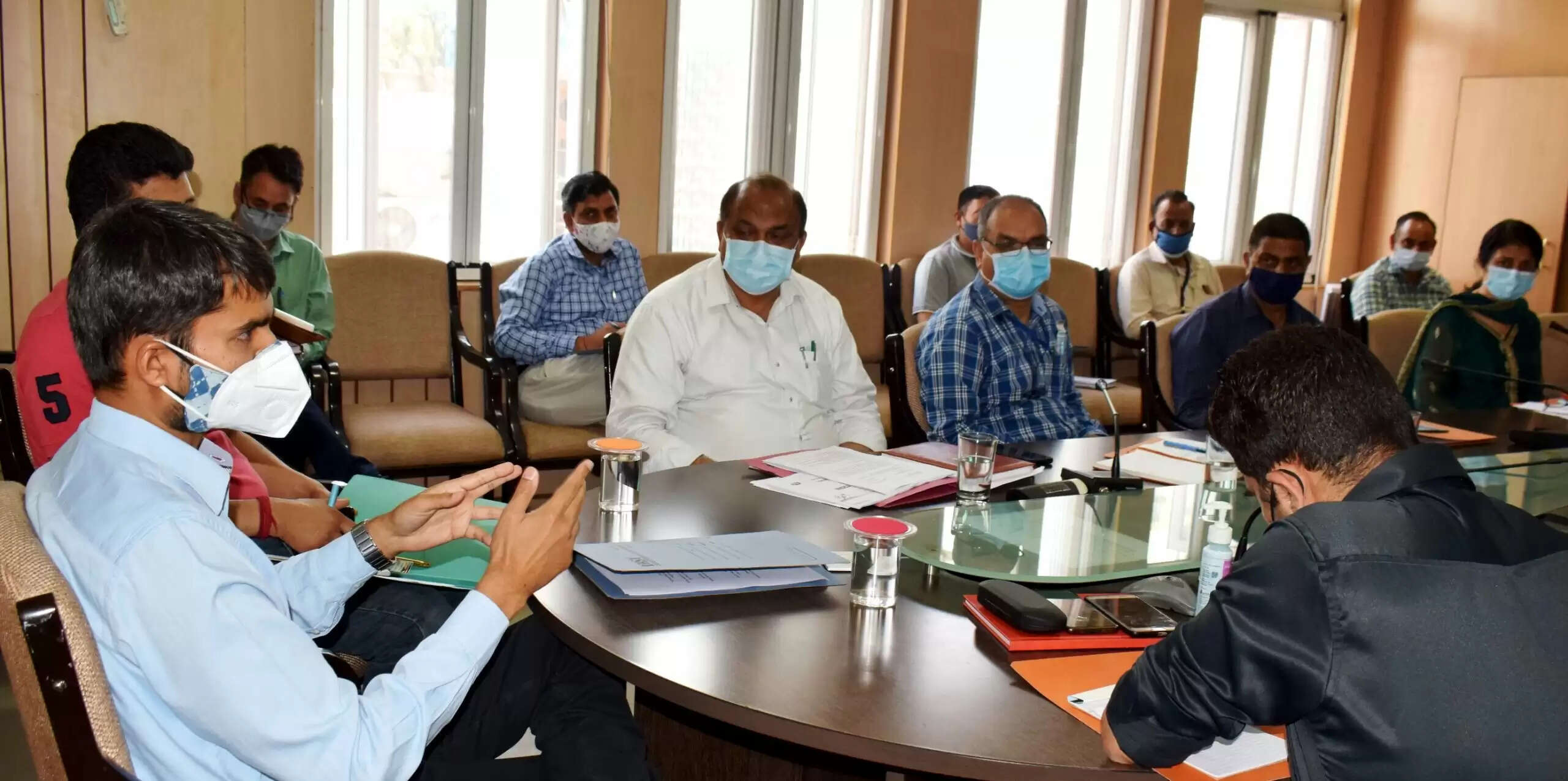 18 से 44 साल के आज ही बुक करवा लें स्लॉट, नहीं तो नहीं लगेगी कोरोना वैक्सीन