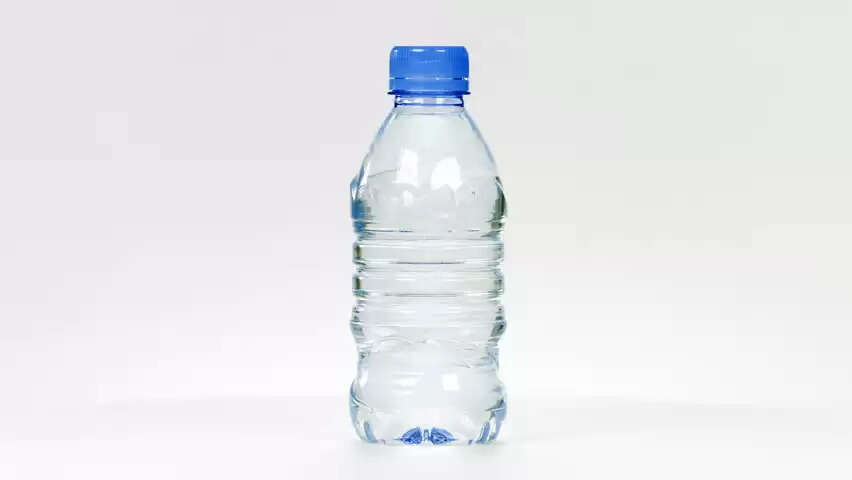 PLASTIC की बोतलें भी हिमाचल में होंगी प्रतिबंधित