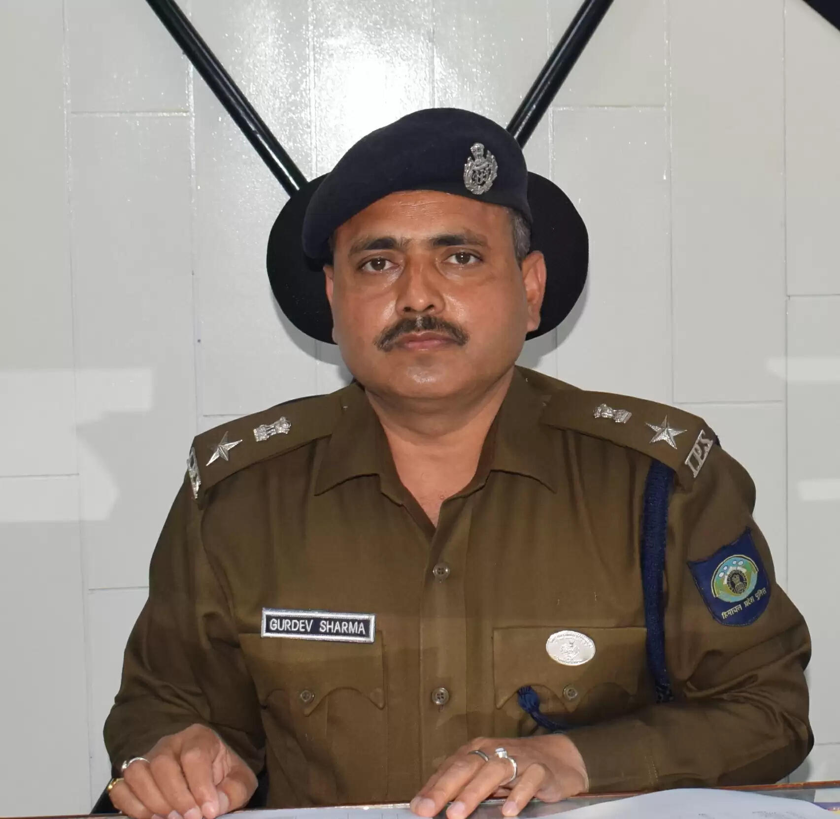 सोशल मीडिया पर की भ्रामक और भड़काऊ टिप्पणियां, 7 के खिलाफ केस दर्ज
