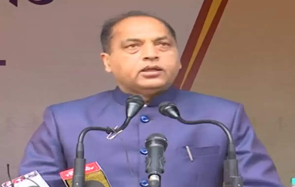 हिमाचल घूमने आना है तो वैक्सीन की दोनों डोज लगवानी होगी, तभी मिलेगी एंट्री