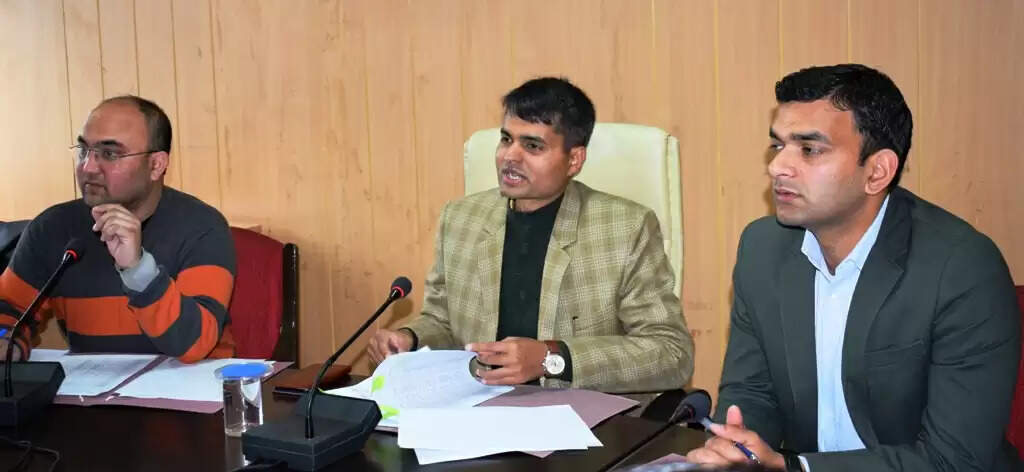 हिमाचल के मंडी जिला के 20 गांव बनेंगे आदर्श