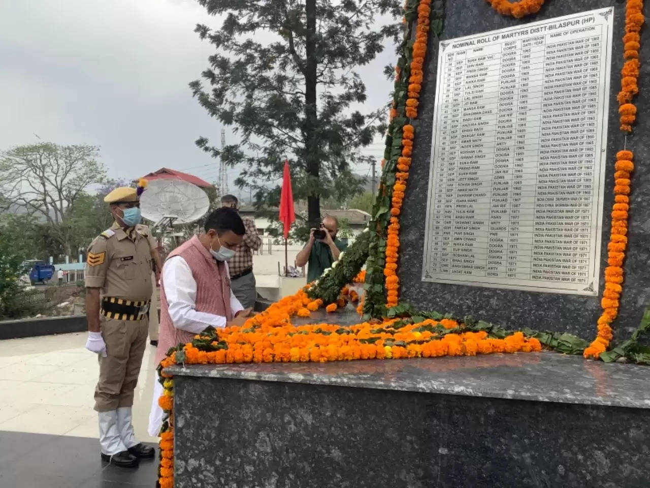 हिमाचल दिवस पर बिलासपुर में डॉ. वाईएस परमार को किया याद