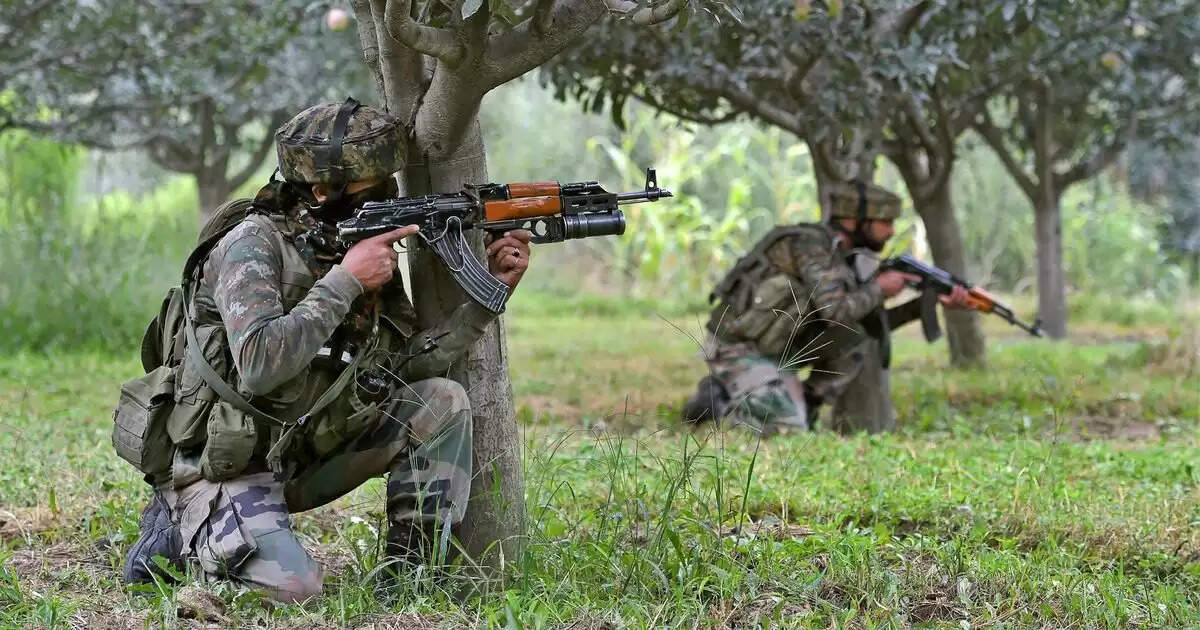 Shopian Encounter में पांच आतंकी ढेर, ऑपरेशन जारी