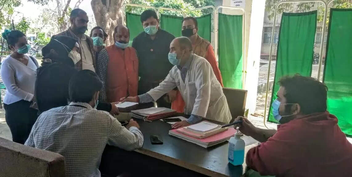 कोरोना से निपटने के लिए जीएमसी जम्मू में कोई व्यवस्था नहीं: शिवसेना