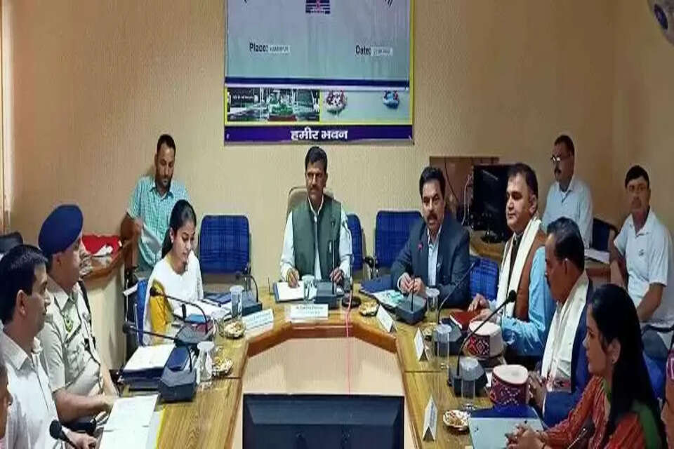 हमीर भवन में अन्य पिछड़ा वर्ग की समीक्षा बैठक 