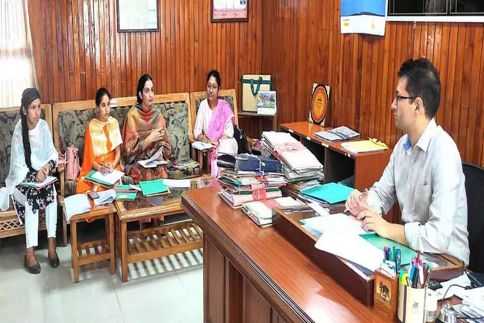 एडीएम जितेन्द्र सांजटा 