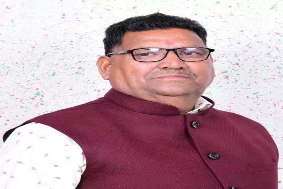 भाजपा ज़िलाध्यक्ष बलदेव शर्मा 