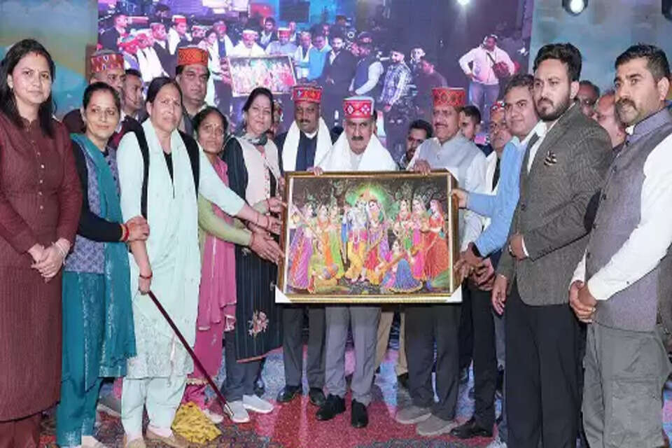 photo : सुजानपुर होली मेले को अन्तरराष्ट्रीय मेले का दर्जा प्रदान करने की घोषणा