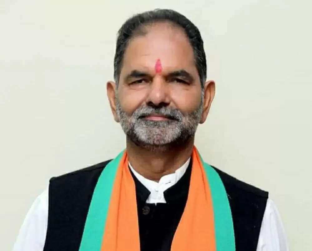 हिमाचल प्रदेश भाजपा के उपाध्यक्ष कृपाल परमार (Kripal Singh Parmar) ने पद से इस्तीफा दे दिया है। इस संबंध में उन्होंने फेसबुक पर एक पोस्ट शेयर की है।