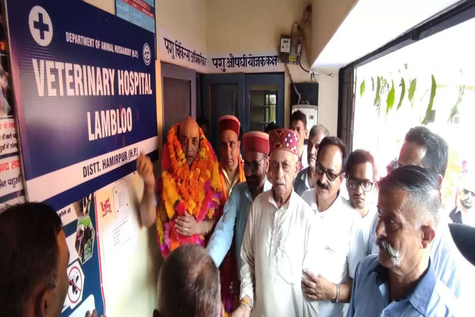 विधायक नरेन्द्र ठाकुर ने राजकीय पशु चिकित्सालय लम्बलू का लोकापर्ण  किया। 