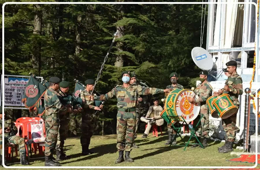 मिनी स्विजरलैंड के नाम से विश्व विख्यात पर्यटन स्थल खज्जियार में हिमालयन मोनाल नेशनल एरोफेस्ट-2021 (Himalayan Monal National Aerofest) का आगाज हो गया।