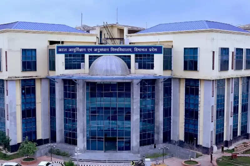 राज्य रैंक, HP कोटा और मैनेजमेंट कोटा सीटों की मेरिट लिस्ट को अटल मेडिकल एंड रिसर्च यूनिवर्सिटी ने अपनी वेबसाइट पर अपलोड किया है। छात्र अटल मेडिकल एंड रिसर्च यूनिवर्सिटी की वेबसाइट पर जाकर इस सूची को देख सकते हैं।