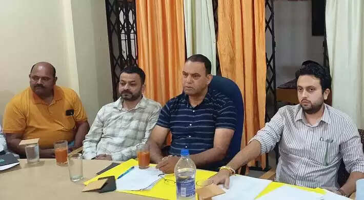 बीडीसी हमीरपुर की त्रैमासिक समीक्षा बैठक