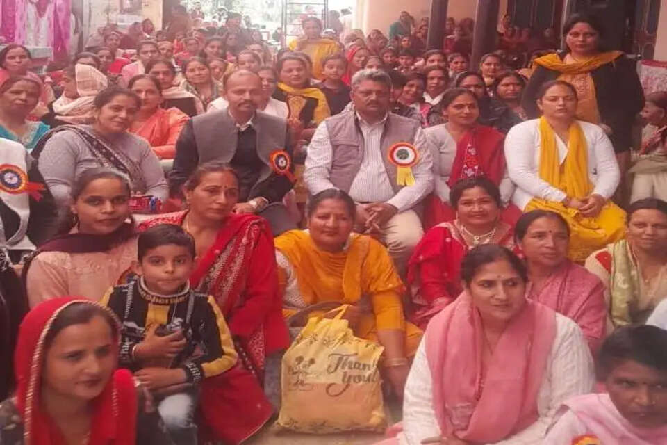 Photo : भटेड़ में आयोजित किया गया अंतर्राष्ट्रीय महिला दिवस समारोह