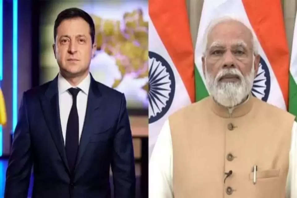 प्रधानमंत्री नरेंद्र मोदी ने आज सोमवार को युक्रेन के राष्ट्रपति वलोडिमिर जेलेंस्की (Ukrainian President Volodymyr Zelensky) से फोन पर बात की। फोन कॉल करीब 35 मिनट तक चली। दोनों नेताओं ने युक्रेन में स्थिति पर चर्चा की। प्रधानमंत्री (PM Narendra Modi) ने रूस और युक्रेन (Russia Ukraine) के बीच जारी सीधी बातचीत की सराहना की। 