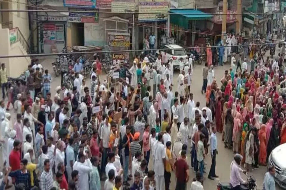 हाटी  को जनजातीय दर्जा देने के विरोध में भड़का गुर्जर समुदाय 